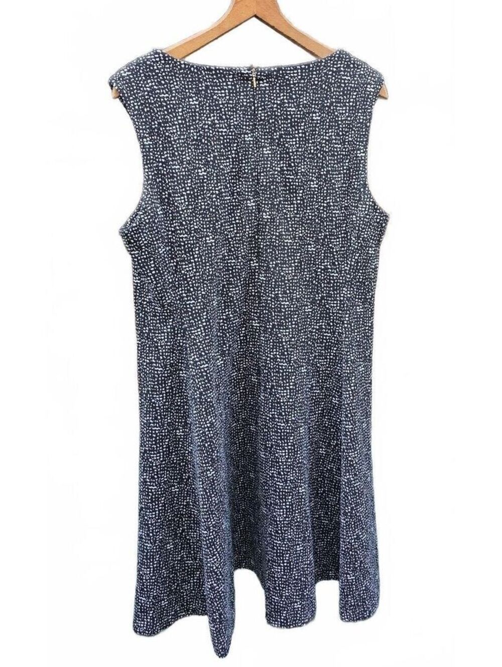 DKNY Black White Jacquard Knit Fit Flare A-Line Dress Size 14 Stretch Sleeveless - Picture 9 of 12